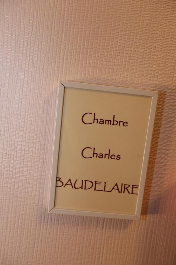 Châteaumeillant Hotel Restaurant La Goutte Noire מראה חיצוני תמונה